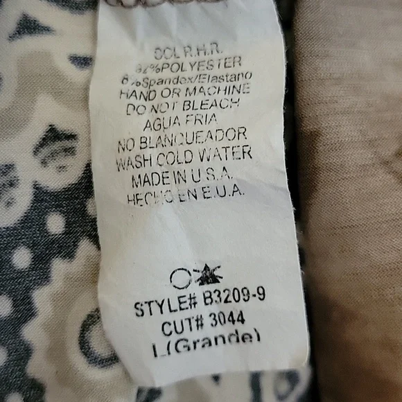 Brown Mandala Print Off-Shoulder Top - Picture 4 of 4